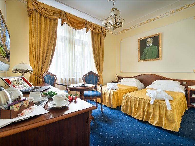 Hotel & Wellness
